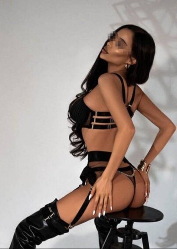 Аня, Г. Прохладный